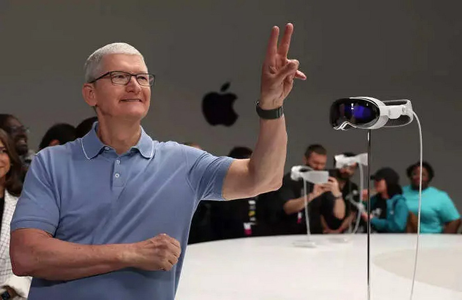 Tim Cook’s Reflection on Apple’s Vision Pro Evolution