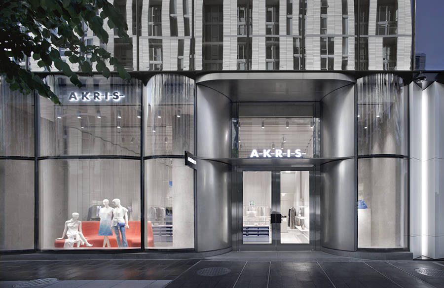 Crafting AKRIS Boutique Saint Gallen A Collaboration with David Chipperfield Architects Milan