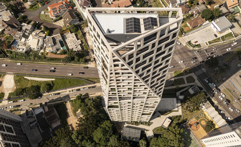 AGE 360 by ARCHITECTS OFFICE + Triptyque